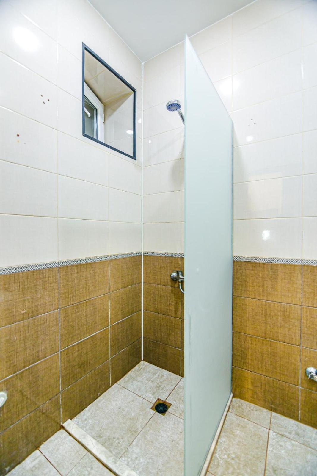M Estate. 2 Room Home In Targovu 巴库 外观 照片